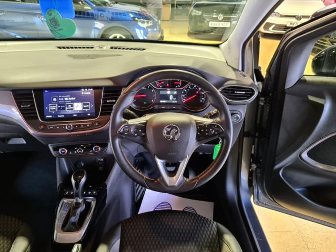 2025 Vauxhall Crossland X