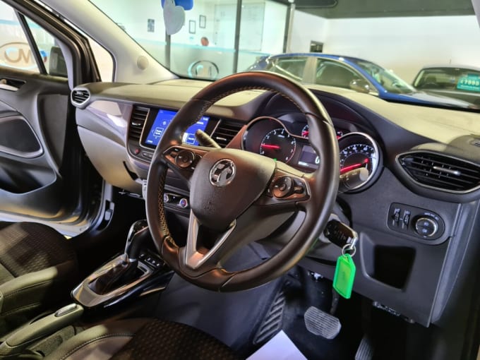 2025 Vauxhall Crossland X