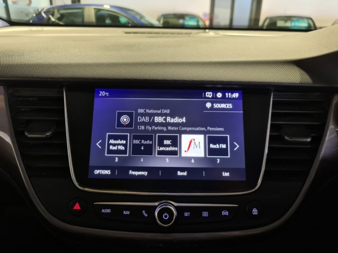 2025 Vauxhall Crossland X