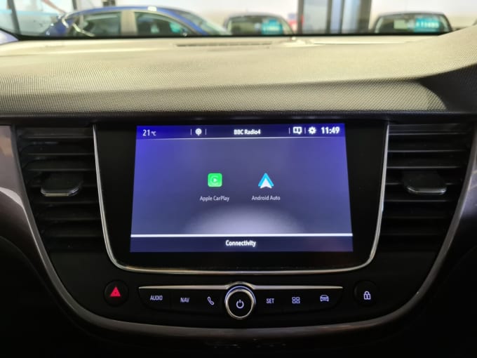 2025 Vauxhall Crossland X