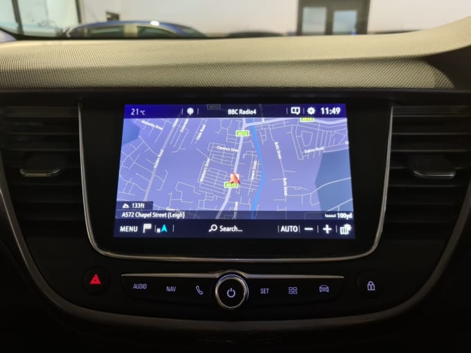 2025 Vauxhall Crossland X
