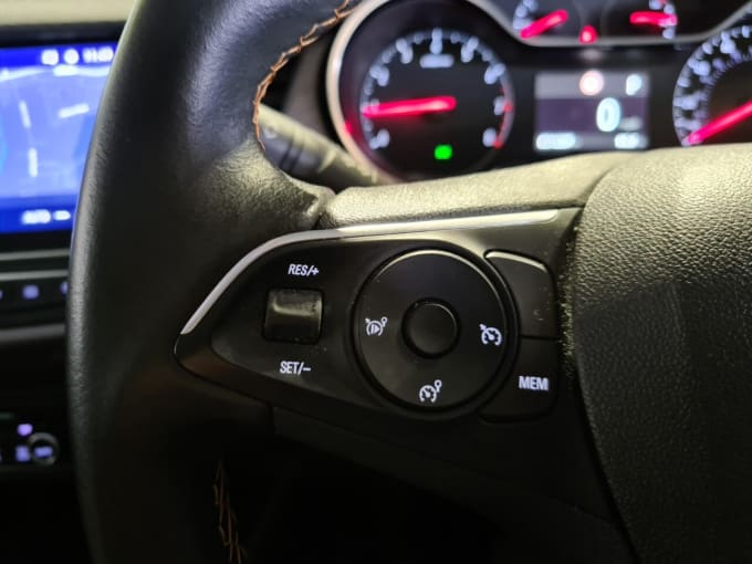 2025 Vauxhall Crossland X