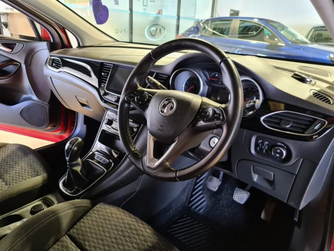 2025 Vauxhall Astra