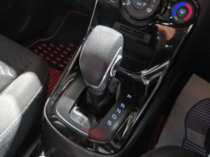 2025 Ford Fiesta