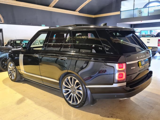 2025 Land Rover Range Rover