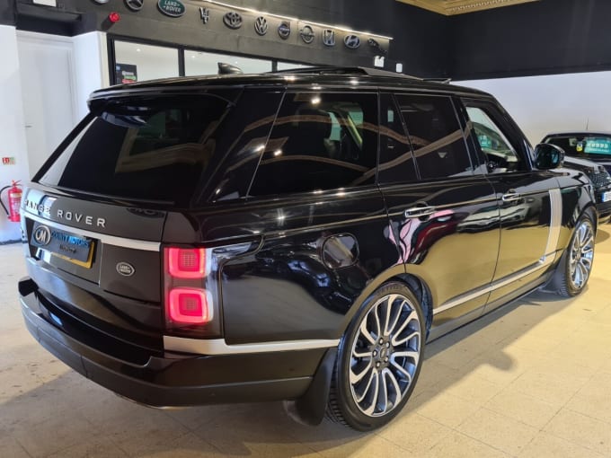 2025 Land Rover Range Rover