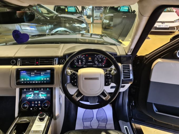 2025 Land Rover Range Rover