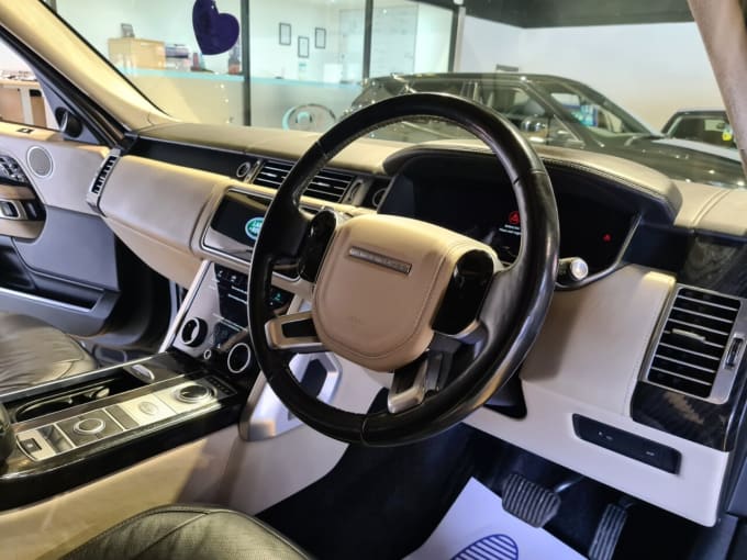 2025 Land Rover Range Rover
