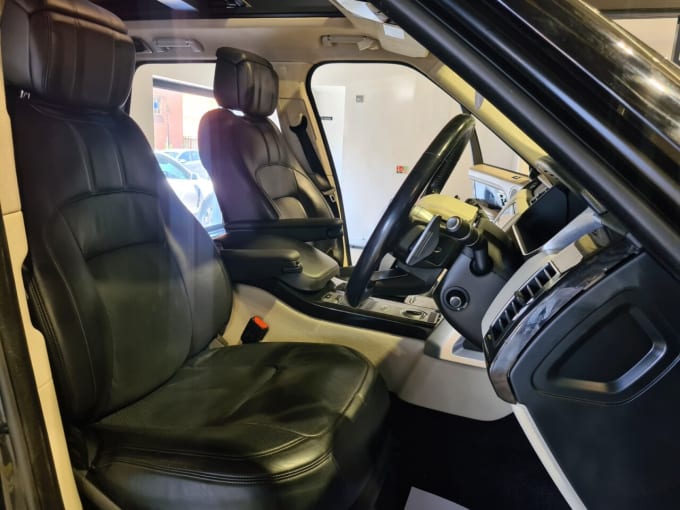 2025 Land Rover Range Rover