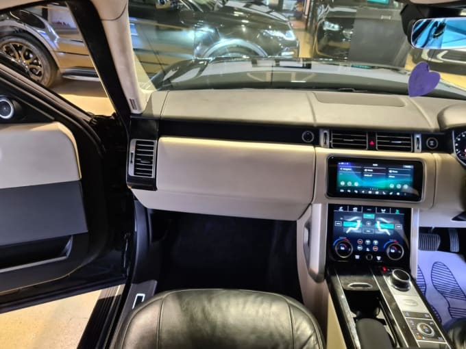 2025 Land Rover Range Rover