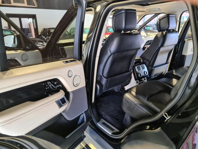 2025 Land Rover Range Rover