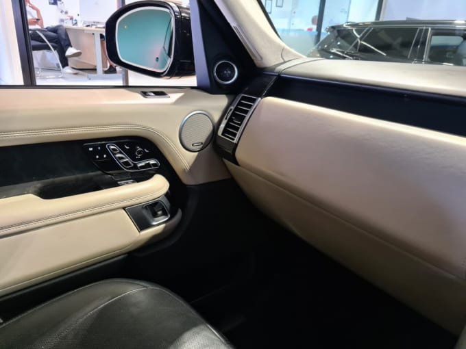 2025 Land Rover Range Rover