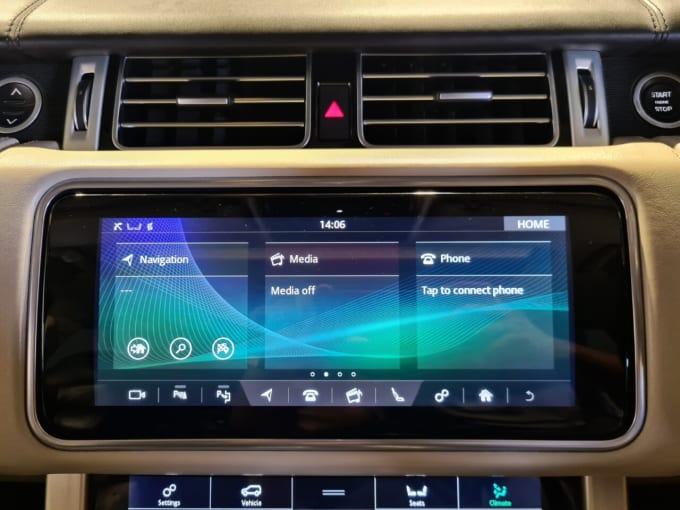 2025 Land Rover Range Rover