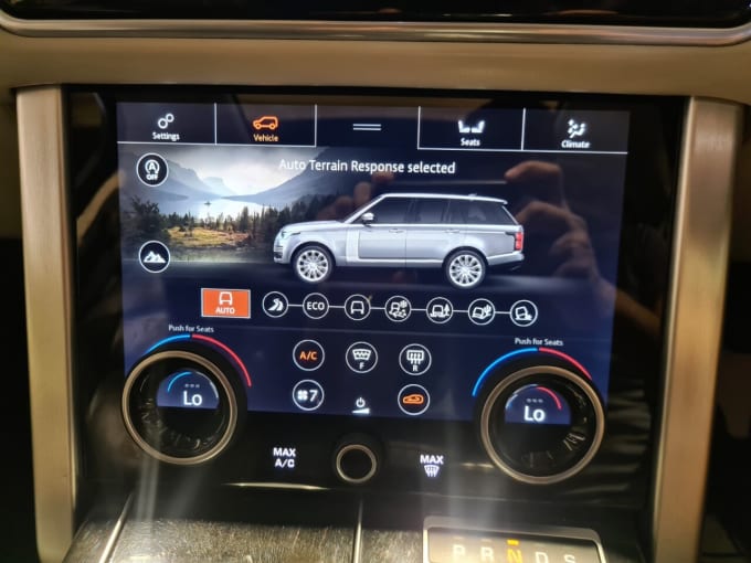 2025 Land Rover Range Rover