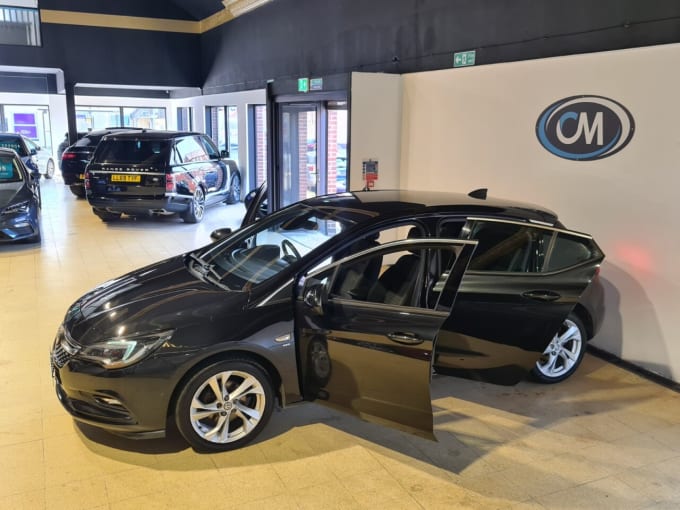 2025 Vauxhall Astra