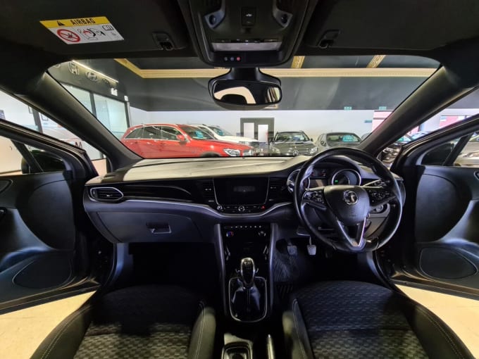 2025 Vauxhall Astra