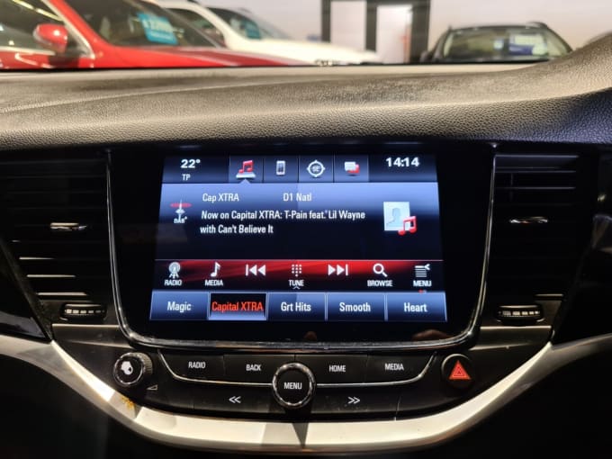 2025 Vauxhall Astra