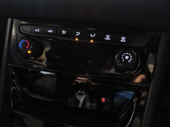 2025 Vauxhall Astra