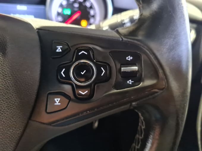 2025 Vauxhall Astra