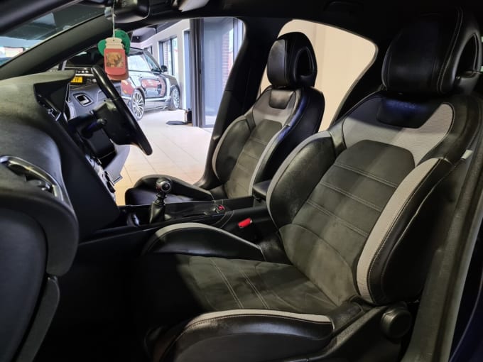 2025 Ds Automobiles Ds 4