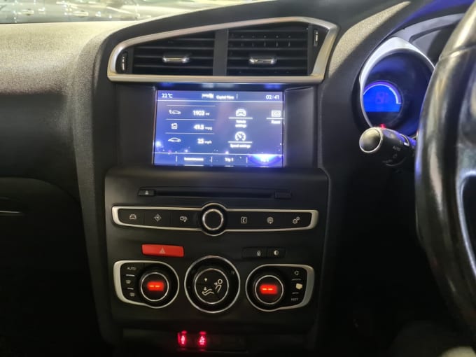 2025 Ds Automobiles Ds 4