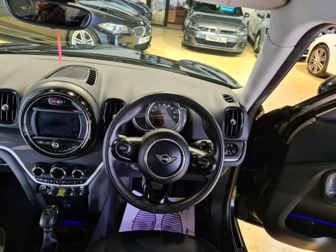 2025 Mini Countryman