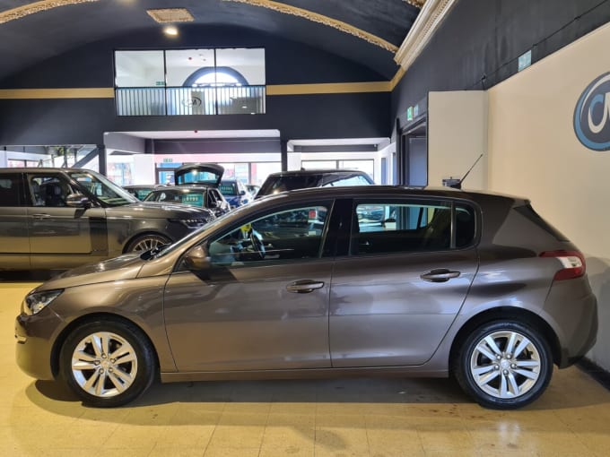 2025 Peugeot 308