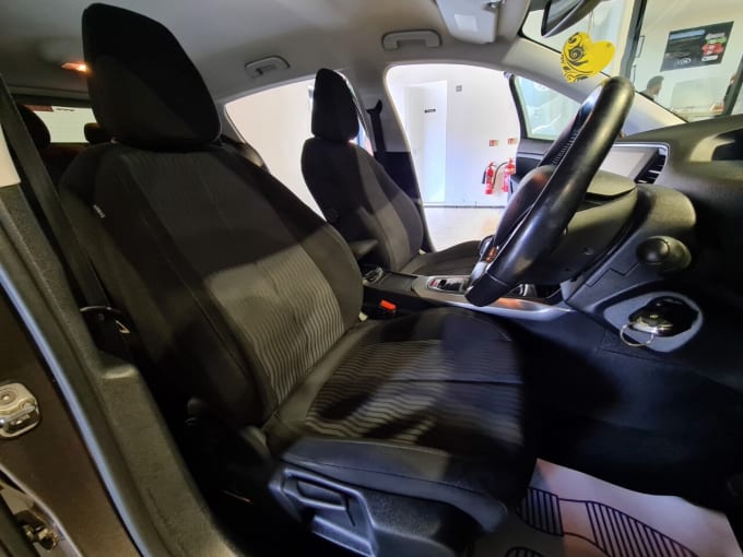 2025 Peugeot 308