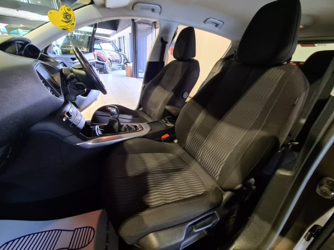 2025 Peugeot 308