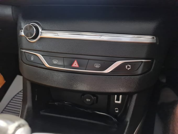 2025 Peugeot 308