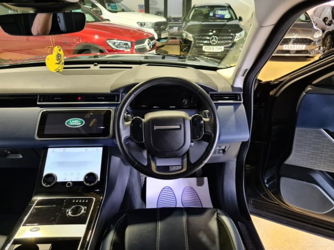 2025 Land Rover Range Rover Velar