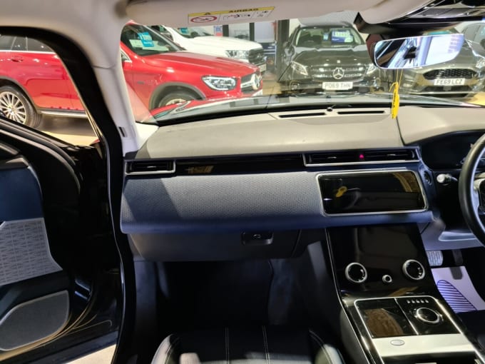 2025 Land Rover Range Rover Velar
