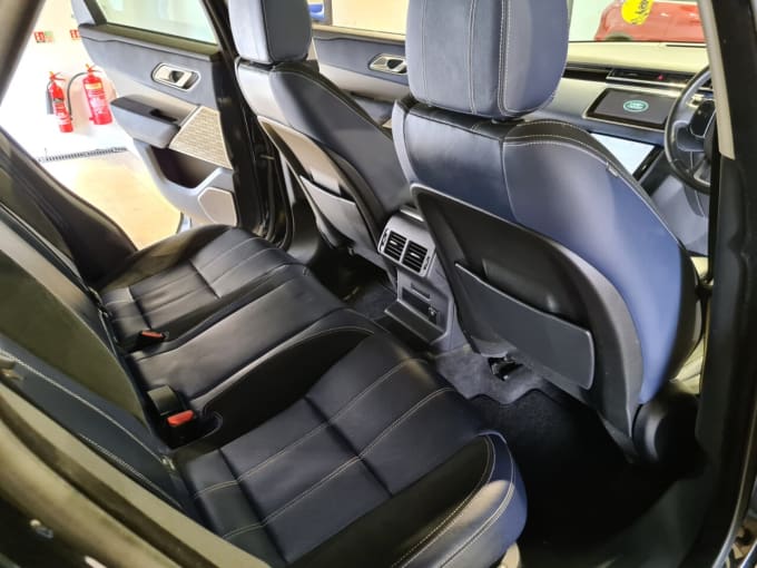 2025 Land Rover Range Rover Velar