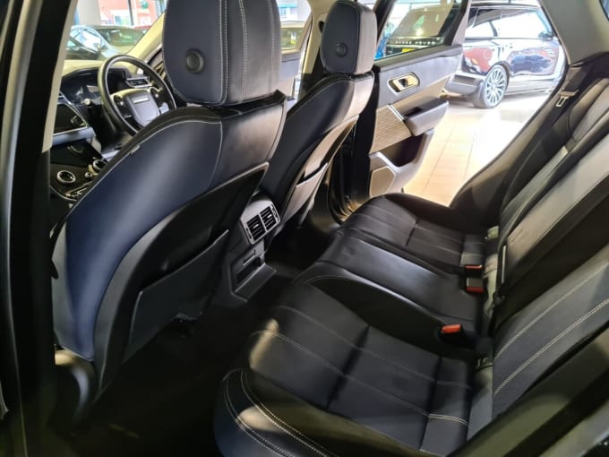2025 Land Rover Range Rover Velar