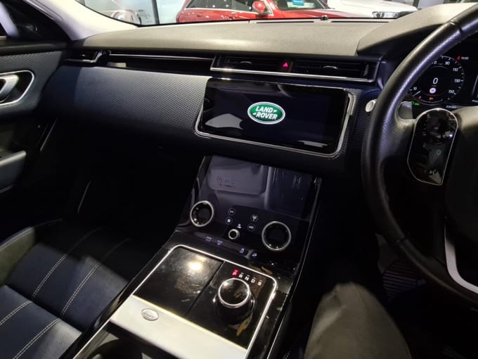 2025 Land Rover Range Rover Velar