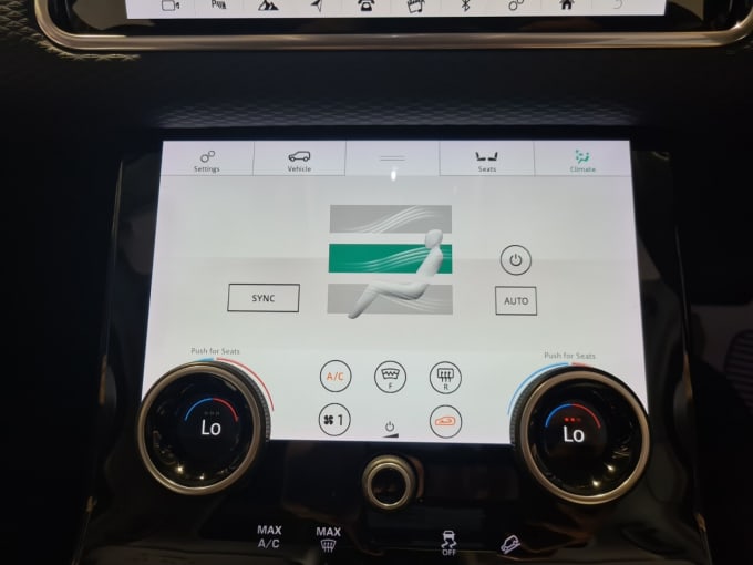 2025 Land Rover Range Rover Velar