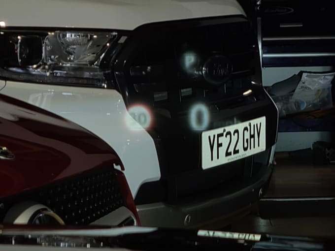 2025 Land Rover Range Rover Velar