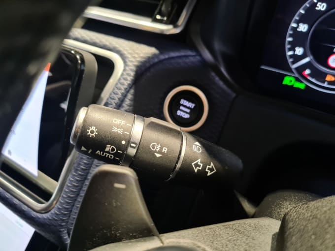 2025 Land Rover Range Rover Velar
