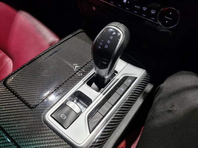 2025 Maserati Ghibli