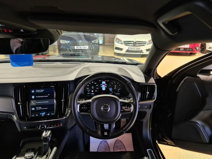 2019 Volvo S90