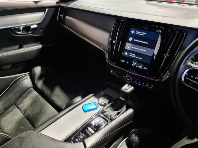 2019 Volvo S90