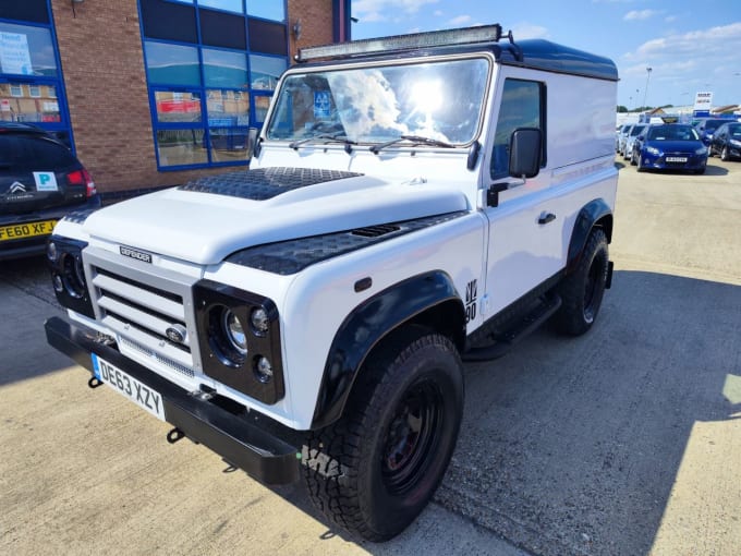 2025 Land Rover Defender