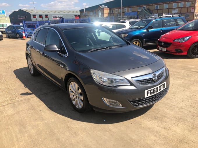 2025 Vauxhall Astra