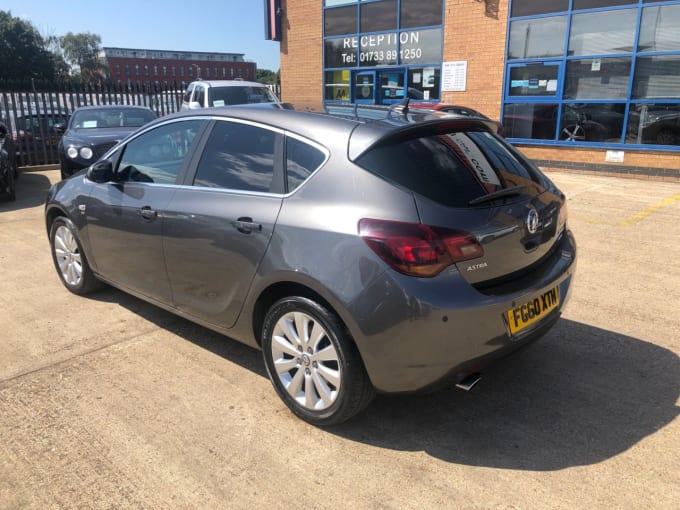 2025 Vauxhall Astra