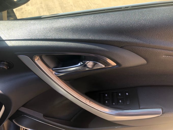 2025 Vauxhall Astra
