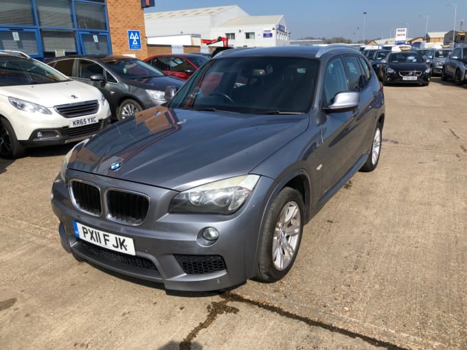 2025 BMW X1