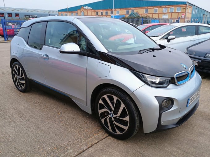 2025 BMW I3