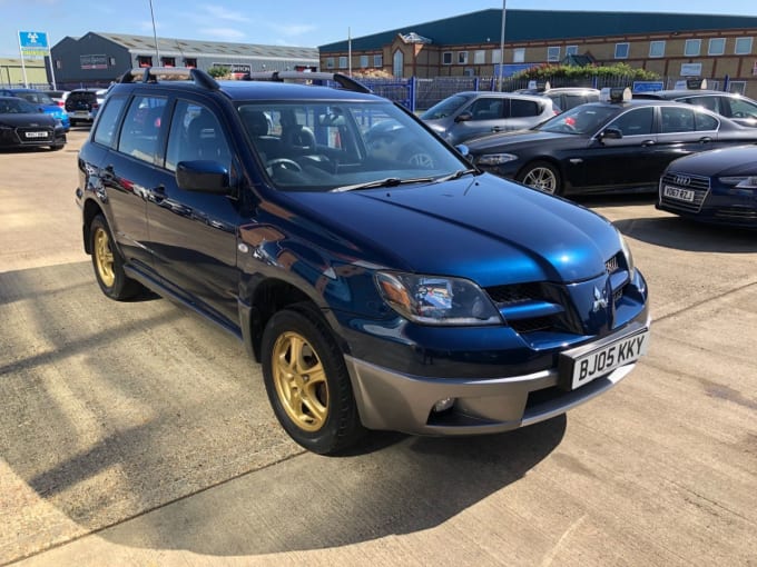 2025 Mitsubishi Outlander