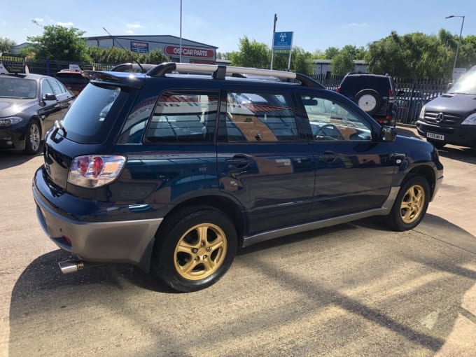 2025 Mitsubishi Outlander
