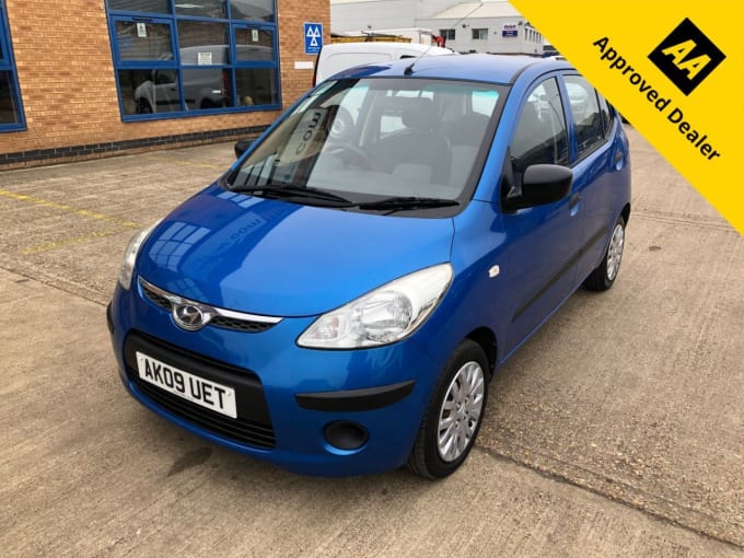 2025 Hyundai I10